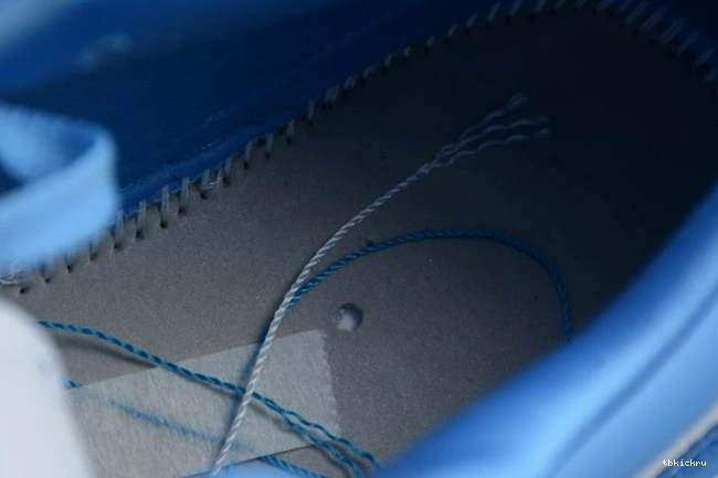 Rep TBK Low UNC AO9944-441 (W) Jordan Air 1 0822